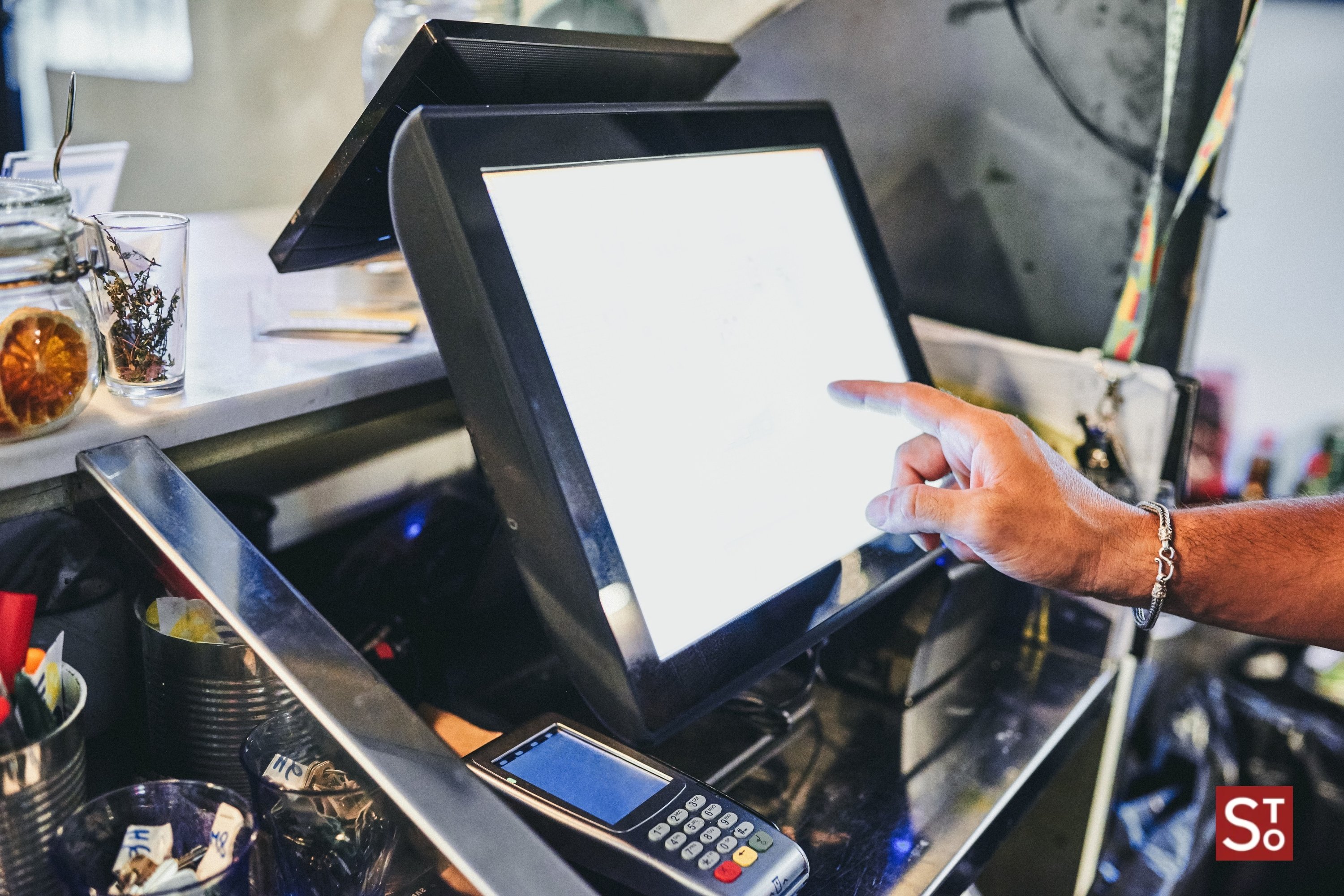 Why Consider Cloud Kitchen Management Software in Australia?